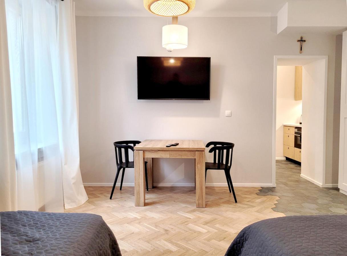 Kana - Stylish Apartment In Krakow Pomorska - Close, Wifi, Smart Tv Exterior photo
