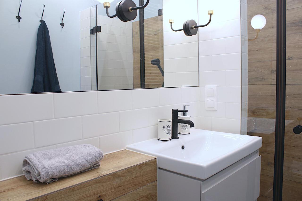 Kana - Stylish Apartment In Krakow Pomorska - Close, Wifi, Smart Tv Exterior photo